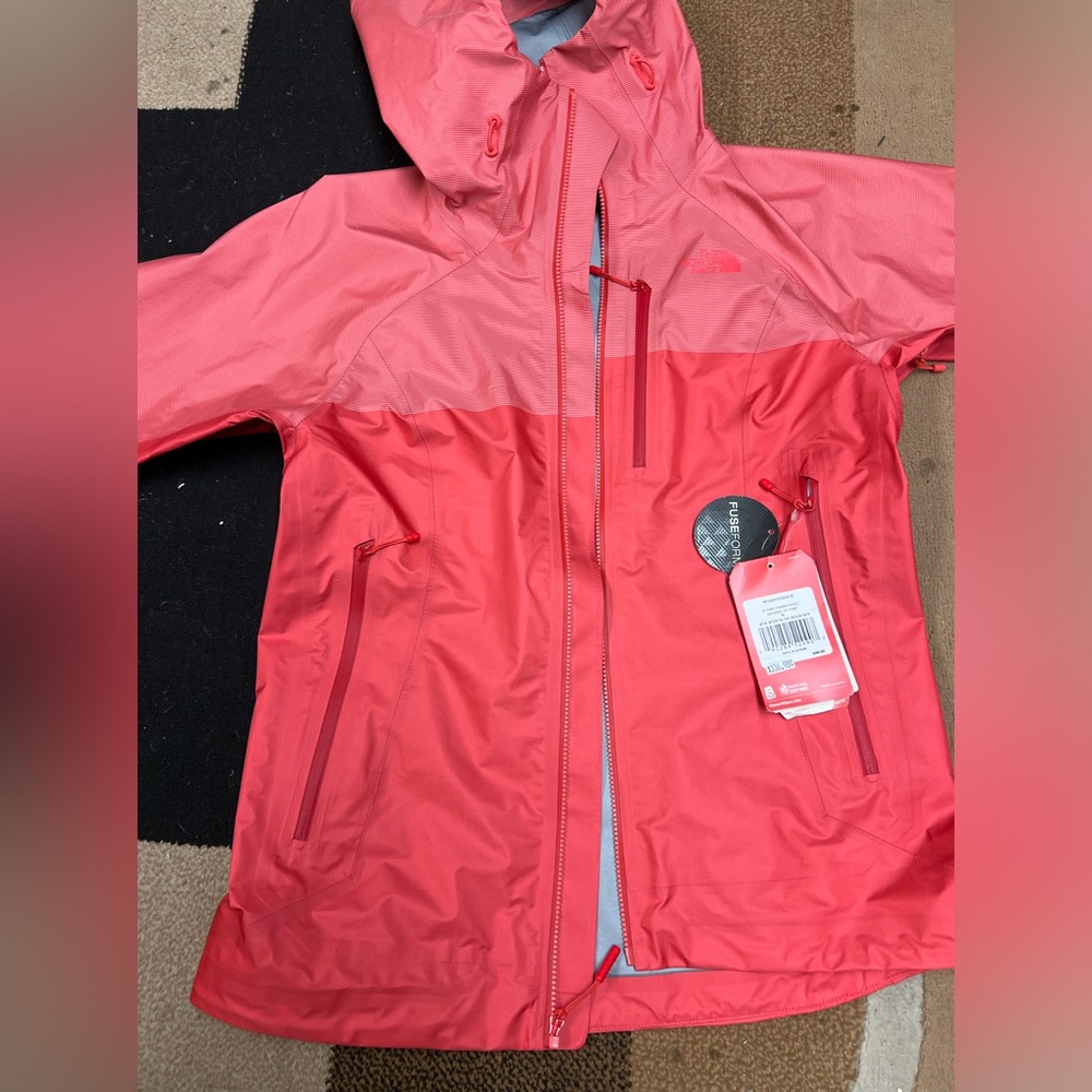 NWT orange The North Face W fuse Prgrsr shell cayenne rd fuse medium jacket